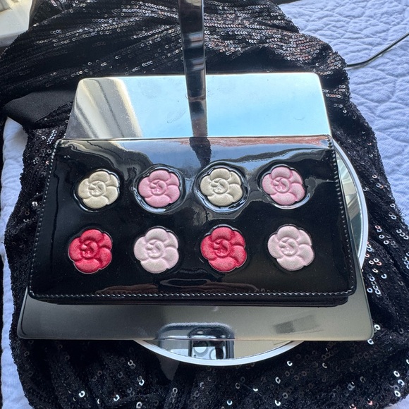 Chanel Wallet-Pre Loved - Picture 3 of 4